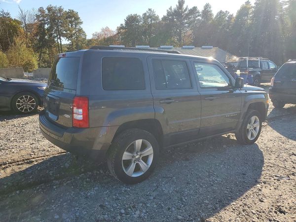2014 JEEP PATRIOT Latitude — PSRA