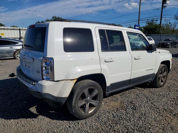 2015 JEEP PATRIOT Latitude — PSRA