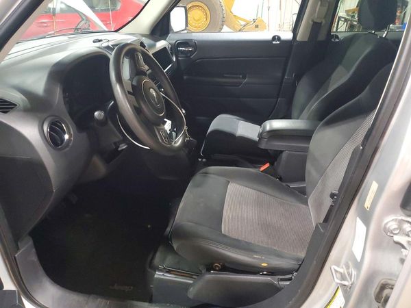 2012 JEEP PATRIOT Sport — DENT