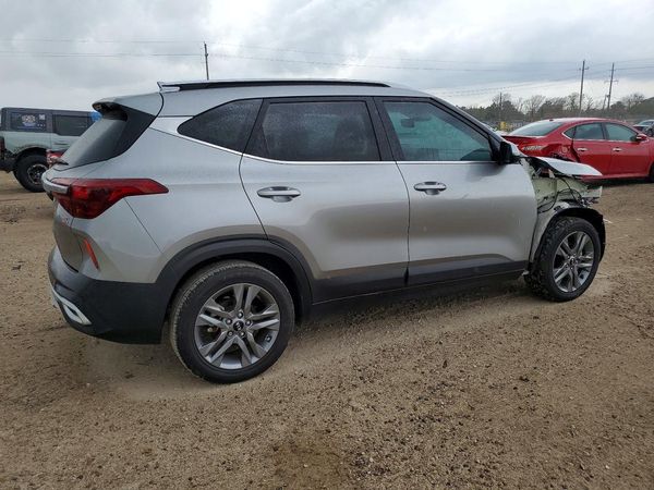 2021 KIA SELTOS S