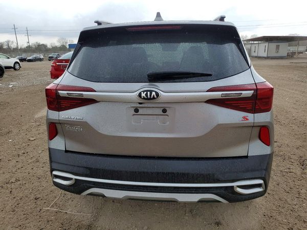 2021 KIA SELTOS S