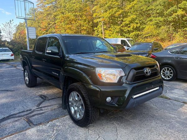2012 TOYOTA TACOMA