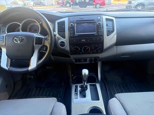 2012 TOYOTA TACOMA