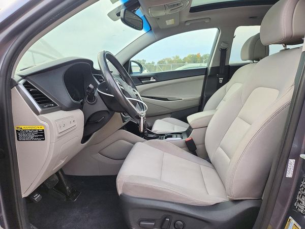 2018 HYUNDAI TUCSON — DENT
