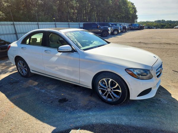 2017 MERCEDES-BENZ C C300-4M — Passenger 3/4