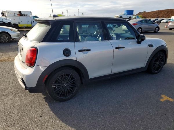 2022 MINI COOPER