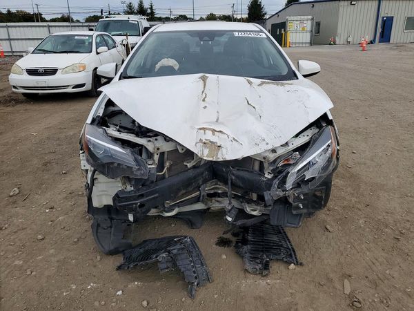 2017 TOYOTA COROLLA — DIRF