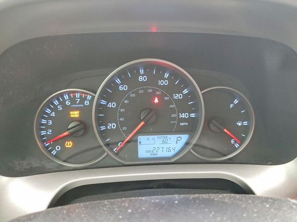 2016 TOYOTA RAV4 LE (X Grade)