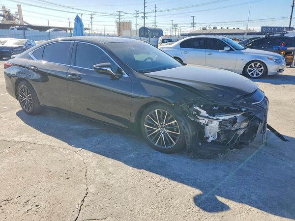 2024 LEXUS ES