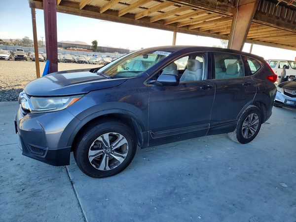 2017 HONDA CRV LX — Front 3/4