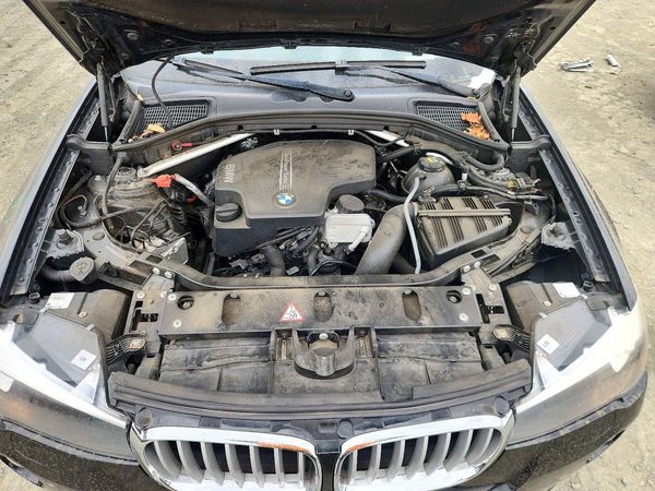 2016 BMW X3 xDrive28i — Engine bay