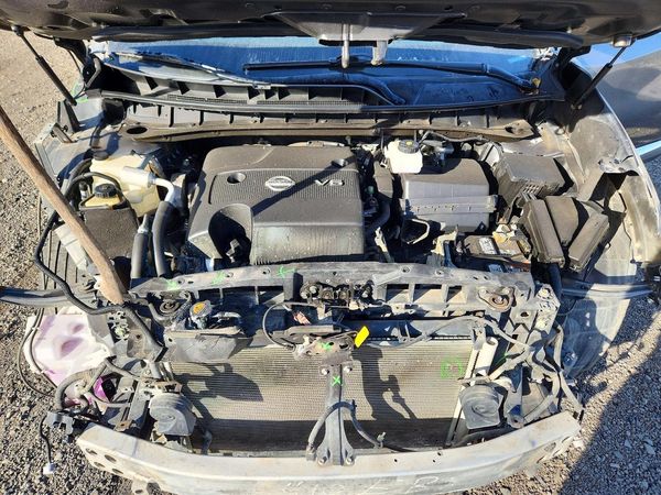 2018 NISSAN MURANO — Engine bay