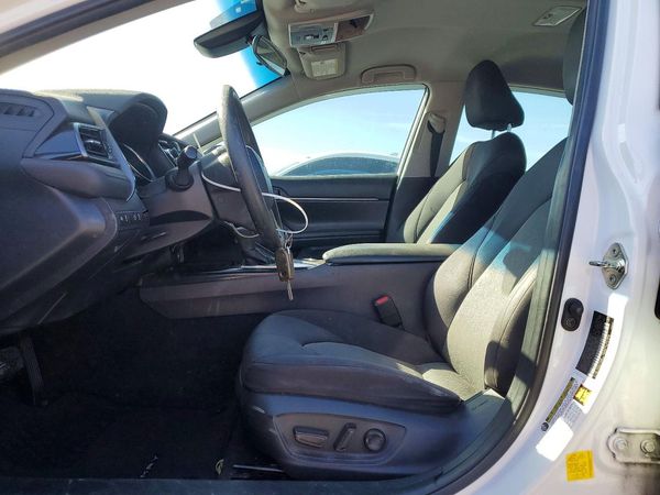 2019 TOYOTA CAMRY L/LE/SE/XLE — DENT