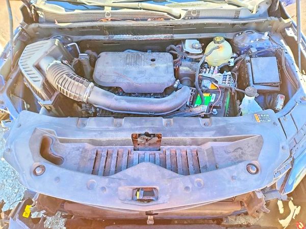 2023 CHEVROLET BLAZER 2LT — Engine bay