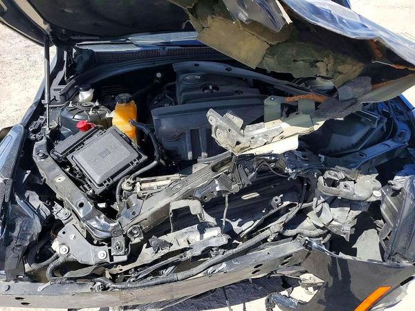 2016 CADILLAC ATS Standard — Engine bay