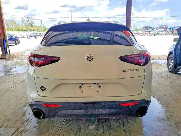 2022 ALFA ROMEO STELVIO — DIRR