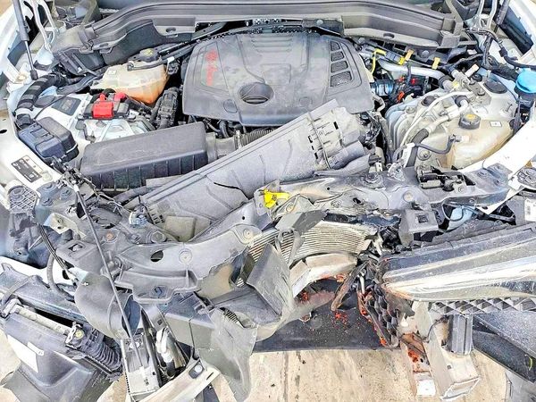 2022 ALFA ROMEO STELVIO — Engine bay