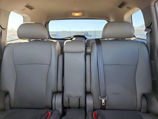2013 TOYOTA HIGHLANDER Base/Hybrid — SUVN