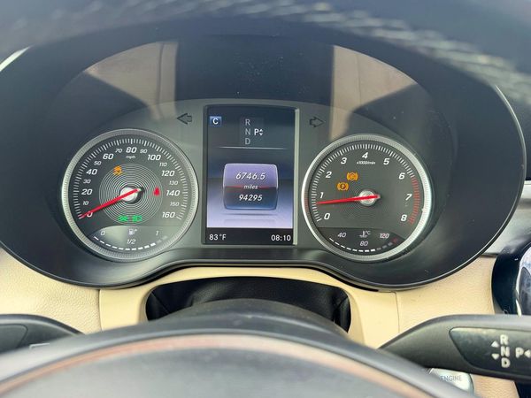 2017 MERCEDES-BENZ C C300