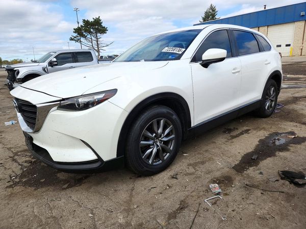 2018 MAZDA CX-9 Sport — Front 3/4