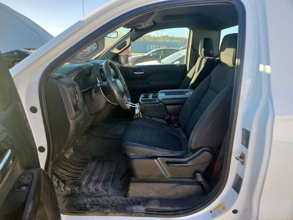 2021 CHEVROLET SILVERADO Work Truck — DENT