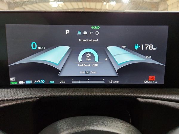 2024 KIA EV6 Light, Wind — ODOM