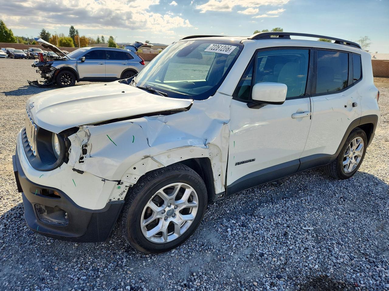 2017 JEEP RENEGADE — Front 3/4