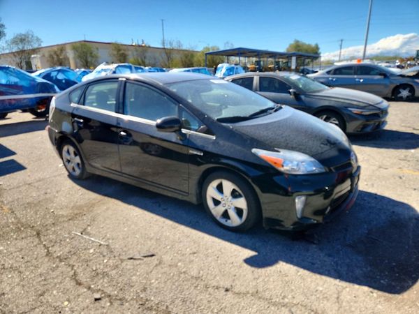 2012 TOYOTA PRIUS — Passenger 3/4