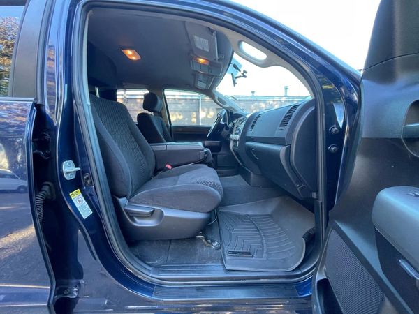 2013 TOYOTA TUNDRA SR5