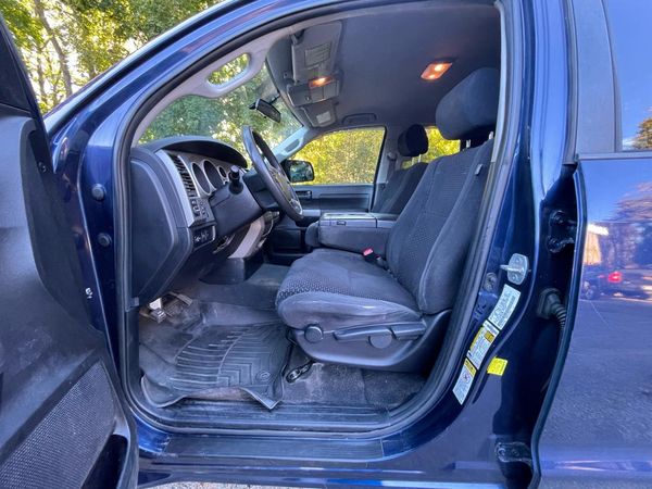 2013 TOYOTA TUNDRA SR5