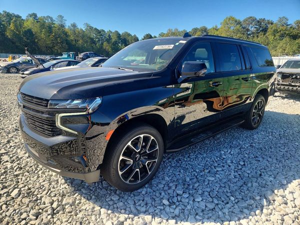 2023 CHEVROLET SUBURBAN RST — Front 3/4