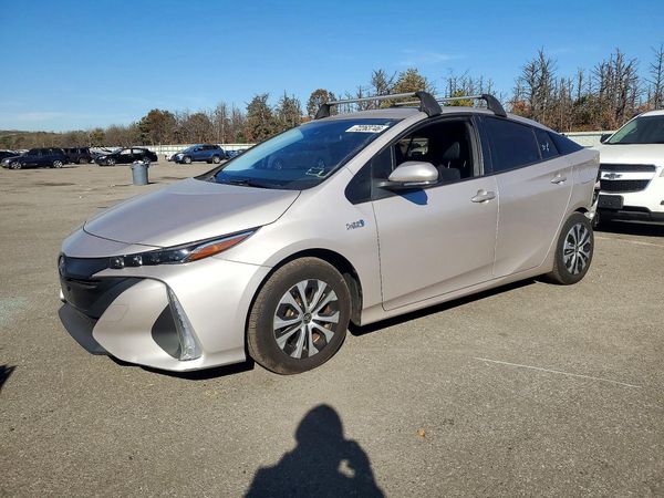 2022 TOYOTA PRIUS — DSFA — Front 3/4