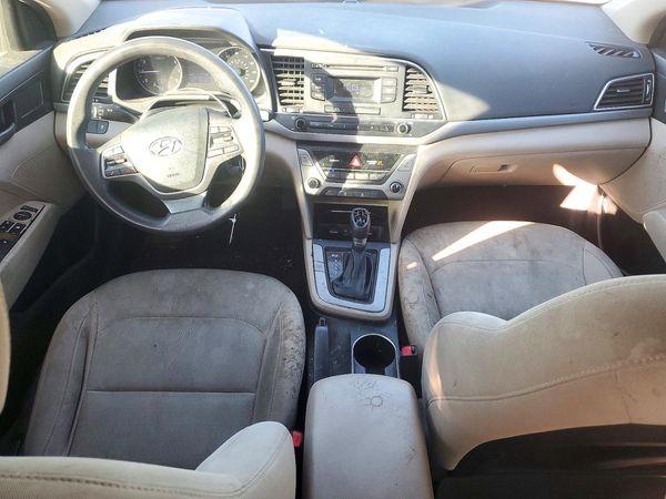 2018 HYUNDAI ELANTRA SE — CKPT