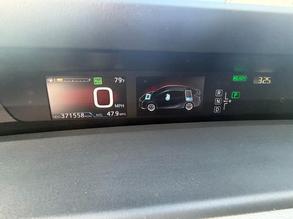 2016 TOYOTA PRIUS One/Two