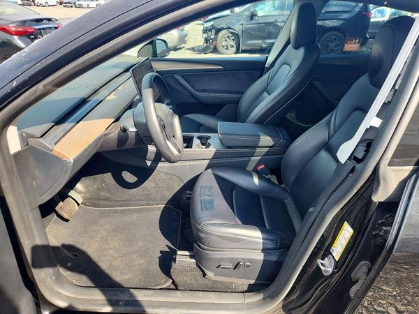 2023 TESLA MODEL Y — DENT