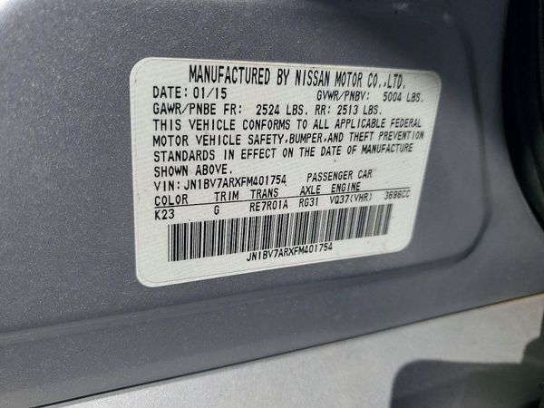 2015 INFINITI Q50 — VINS