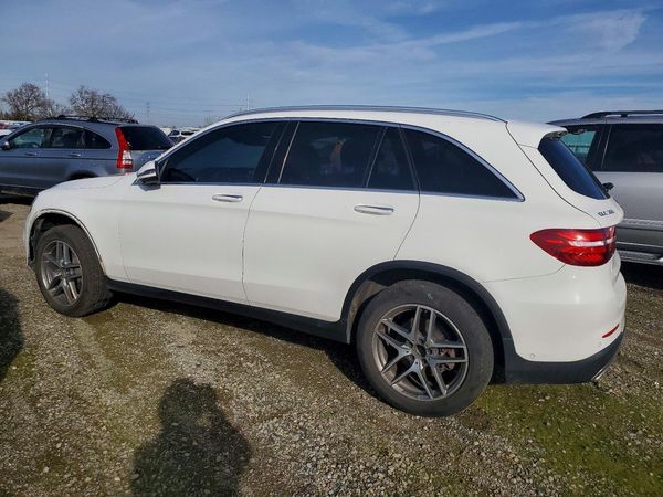 2018 MERCEDES-BENZ GLC