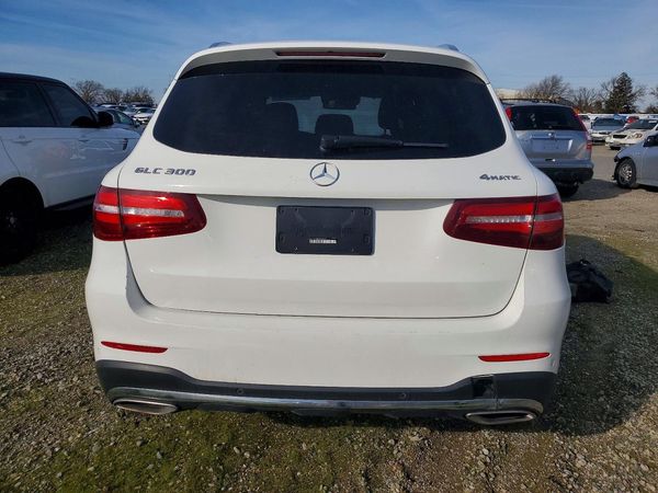 2018 MERCEDES-BENZ GLC