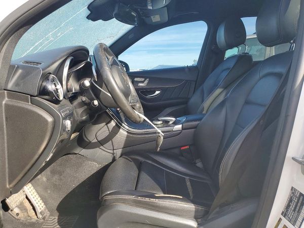 2018 MERCEDES-BENZ GLC