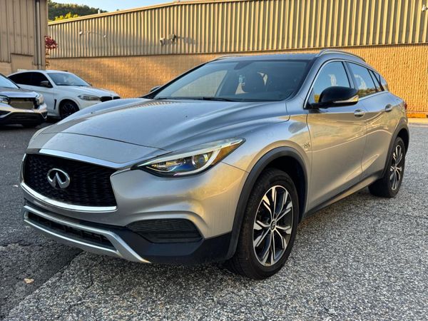 2018 INFINITI QX30