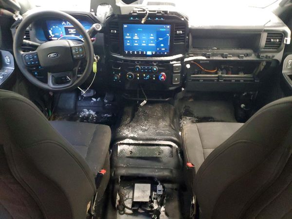 2024 FORD F150
