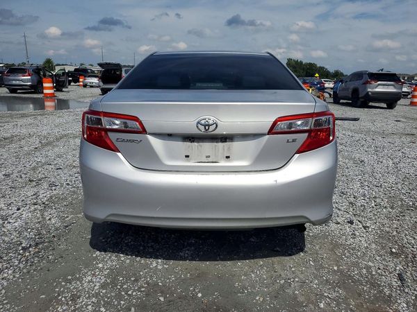2014 TOYOTA CAMRY — DIRR
