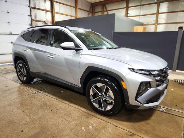 2026 HYUNDAI TUCSON SEL, SEL Plus — Passenger 3/4