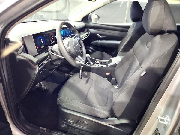 2026 HYUNDAI TUCSON SEL, SEL Plus — DENT