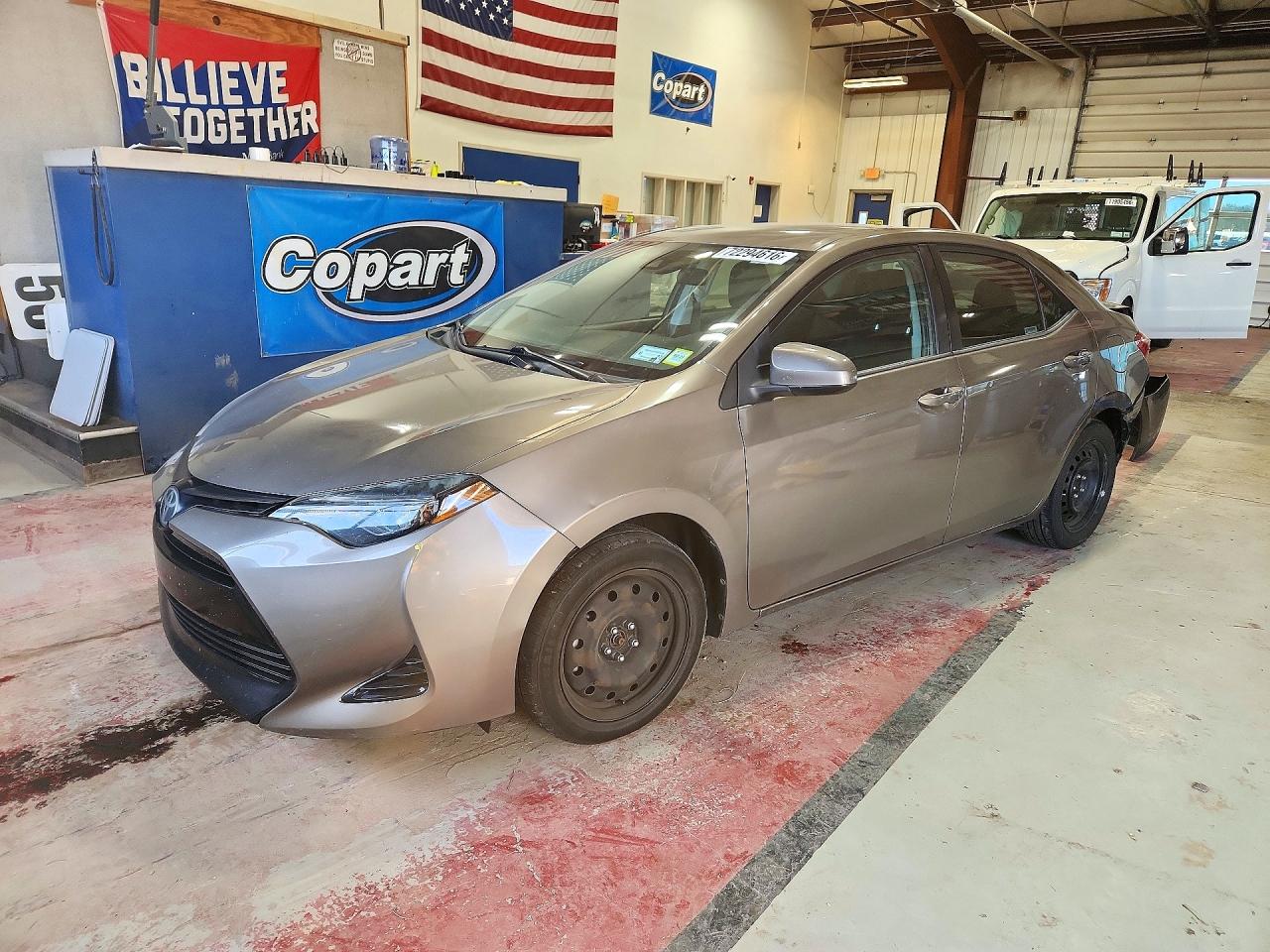 2019 TOYOTA COROLLA L/LE/SE/XLE/XSE — Front 3/4