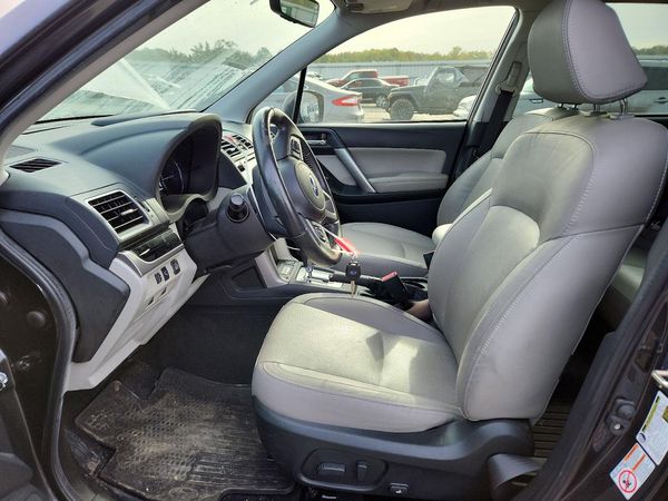 2018 SUBARU FORESTER Limited — DENT