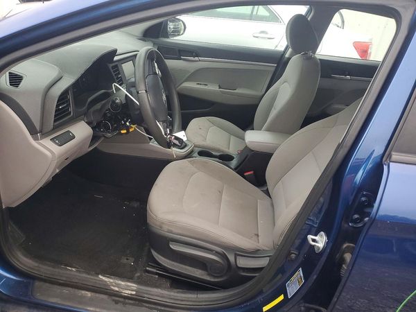 2019 HYUNDAI ELANTRA SE — DENT