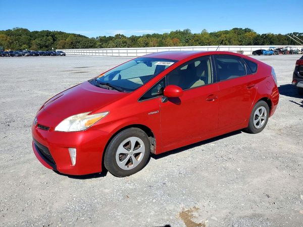 2012 TOYOTA PRIUS — Front 3/4