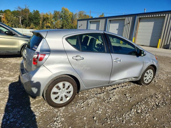 2013 TOYOTA PRIUS — PSRA