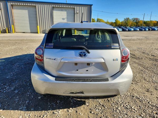 2013 TOYOTA PRIUS — DIRR